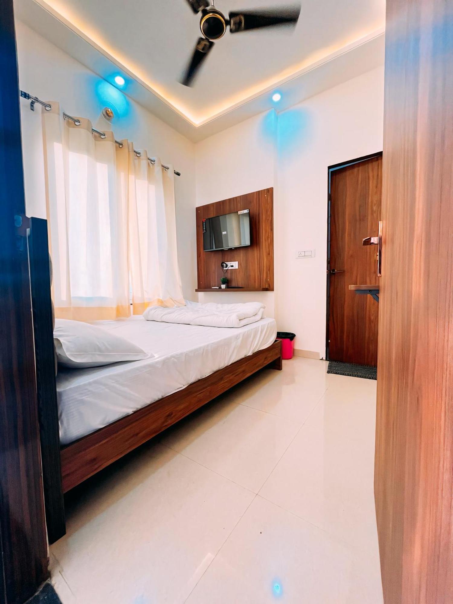 Hotel Pooja Jaipur Dış mekan fotoğraf